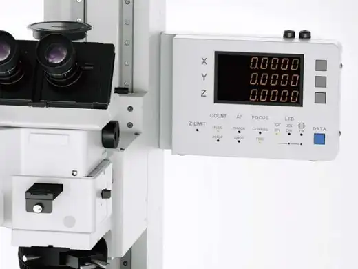 安装在镜架上的数显表